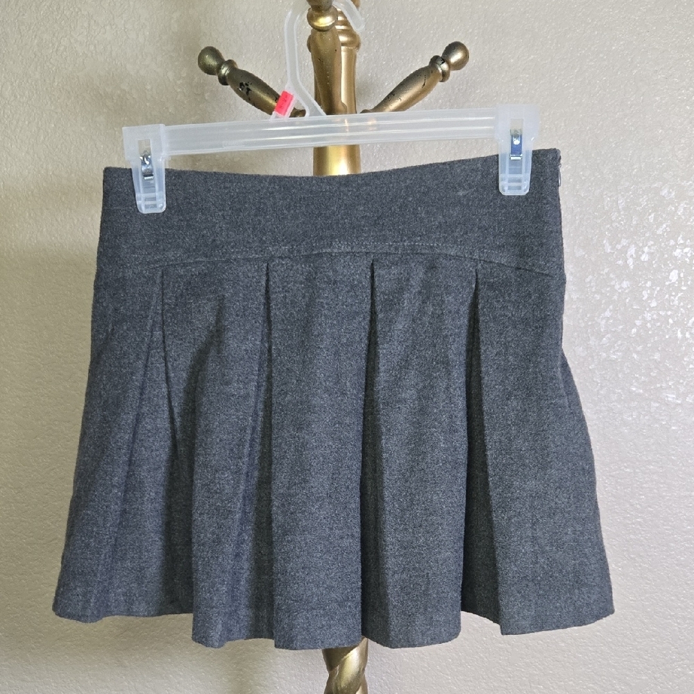Zara Gray Kids Skort - Picture 2 of 4